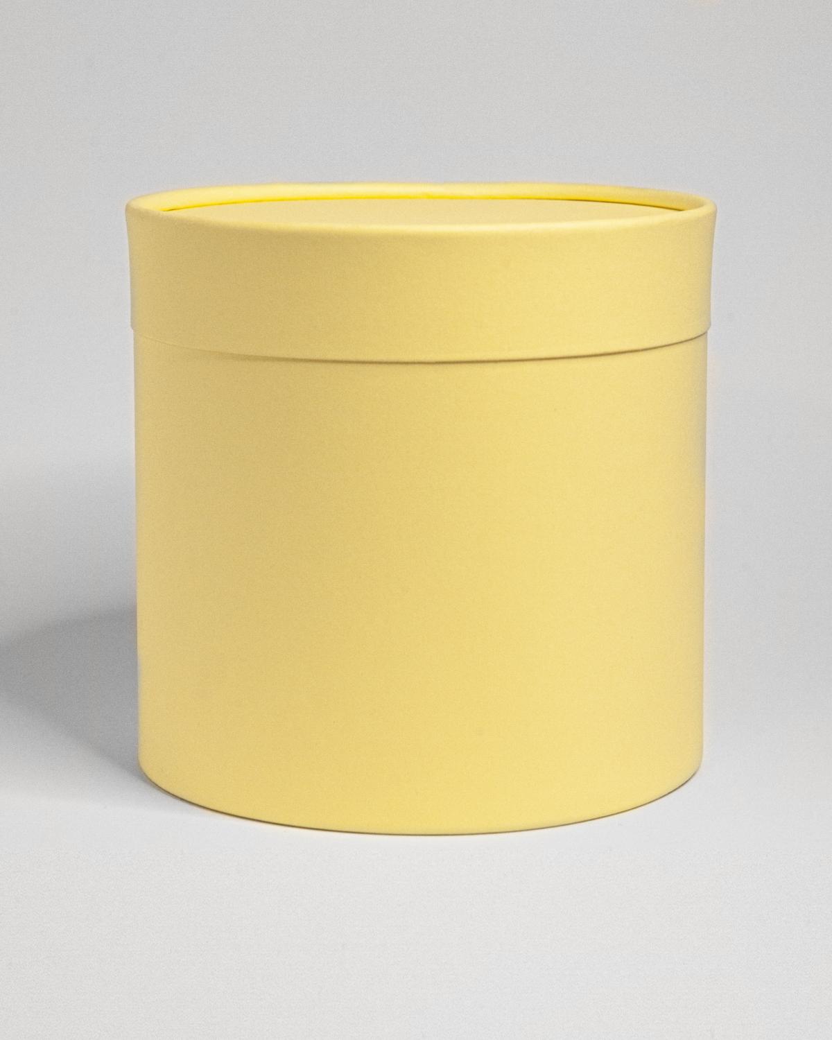 Шляпная коробка светло-желтая из плотного картона 18х18 для цветов