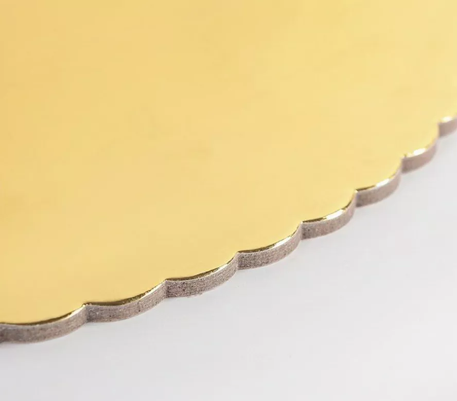 Подложка для торта Круг волна 30x30x0,4 см, цвет золото